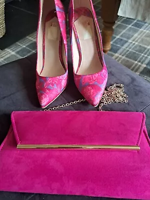 Ladies Faith Heels Pink & Bag • £4.50