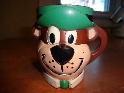 VINTAGE 1961 HANNA BARBERA~Yogi Bear Plastic Cup~F&F MOLD & DIEWORKS INC. • $7.99