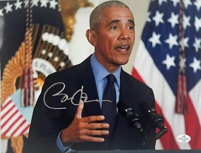 Signed Barack Obama US President Autographed 11x8.5 Photo With COA • $240