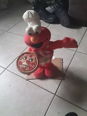 Singing Pizza Elmo Doll 2006 As-is • $50