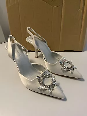 London Rebel Ivory Satin Embellished Heeled Bridal Sandals Size UK 5 • £18.95