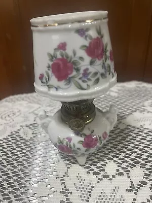 Vtg Royal Crown Miniature Oil Lamp Hand Painted Pink Roses & Gold Trim. 5-1/2” • $25