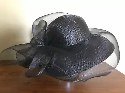 Black Woven Polystraw WIDE BRIM DRESSY HAT With Netting And Rosette Bow -  New • $12