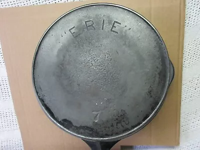 Vintage  ERIE  NO. 7  Cast Iron Skillet Second Series - Makers Mark - Heat Ring • $139