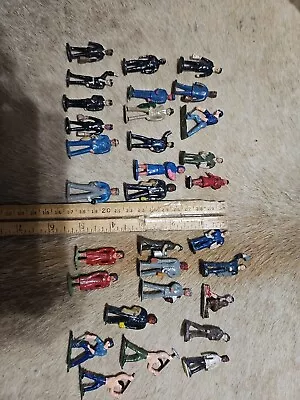 Vtg Barclay Manoil Lead Diecast Figures Train Lot Of 31 50's 1.75   • $58.95