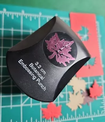 Docrafts XCUT Maple Leaf EMBOSSING Paper Punch- Works Great! • $15.19