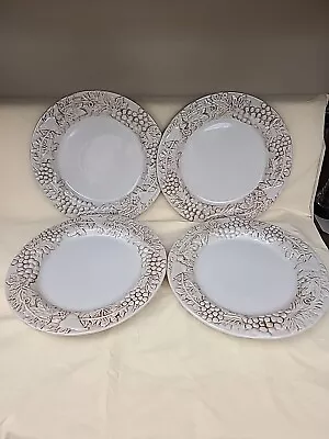 Euro Ceramica Vineyard Dinner Plates Set Of 4 Beige Embossed Grapes Leaves  • $35.99