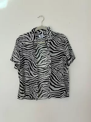 Princess Polly Ziggy Zebra Short Sleeve Sheer Button Up Top 4 • £18.80