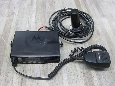 Motorola CM300 UHF 32ch 40w Mobile Radio W/MIC & ANTANT TESTED NICE • $228.99