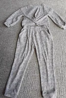 Girls NUTMEG Lounge Suit Age 4-5 Years  • £3.50