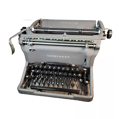 *READ DESCRIPTION* Vintage Underwood Standard Typewriter • $99.95