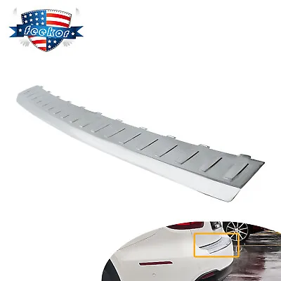 Rear Step Bumper Cover Pad For Mercedes-Benz GL350 GL450 GL550 GL63 AMG • $94.70