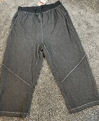 Size Large-Men's Nike Dri-Fit Yoga 3/4 Length Cropped Pants Anthracite DD2178-06 • $75