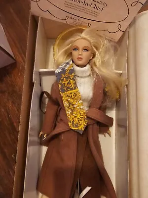 2000 Madame Alexander Alex Editor In Chief 16  Doll Excellent Displayed Box Cert • $38