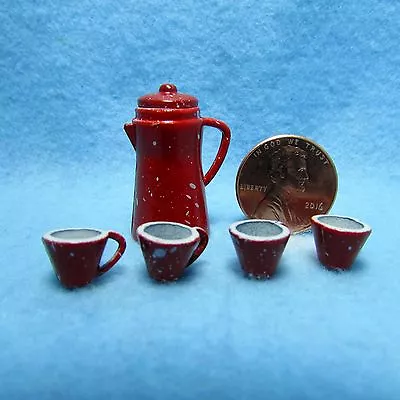 Dollhouse Miniature Metal Coffee Pot And Coffee Mugs In Red Spatterware IM65205 • $3.59