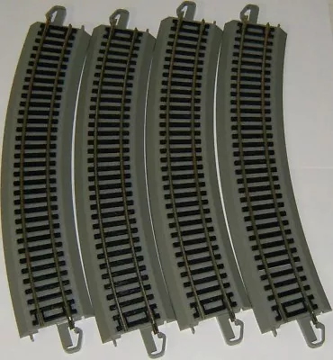 Bachmann HO Nickel Silver EZ 18  Radius Curve (4) Train Track Gray Roadbed 44501 • $30.76