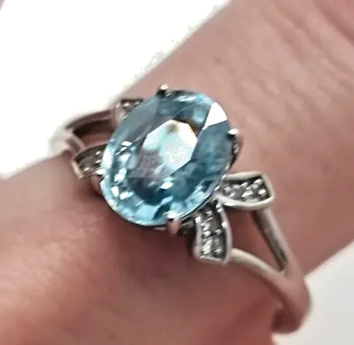 9ct Gold Ring Blue Topaz & Diamond Ring Size Q 1/2 - 9ct White Gold • $356.31