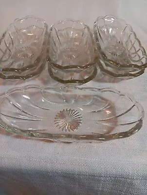 Glass Banana Split Dishes Vintage  • $19.97