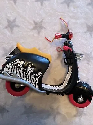 Monster High Werecat Sisters Scooter • $7.50