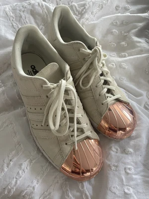 $40 • Buy Size US8 - Adidas Superstar, Rosegold Toe