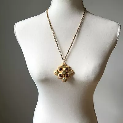 Vintage 1975 Sarah Coventry Starburst Maltese Cross Rhinestone Pendant Necklace • $29.95