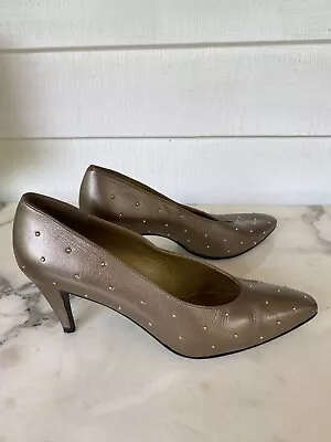 Stuart Weitzman Vintage Studded  Heels Pumps Shoes Women’s 7.5 AA • $55