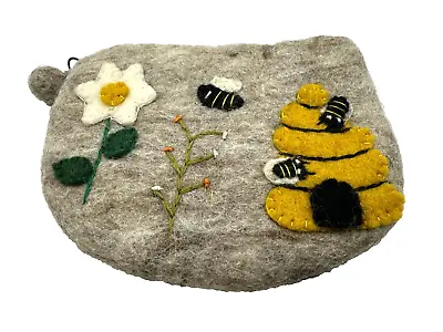 Felted Wool Pouch /Applique Bees Hive Flowers Zips Made In Nepal 5  X 6.5  • $13.49