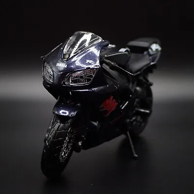 Yamaha Yzf-r1 Motorcycle 1/18 Scale Collectible Diorama Diecast Model Bike • $11.99