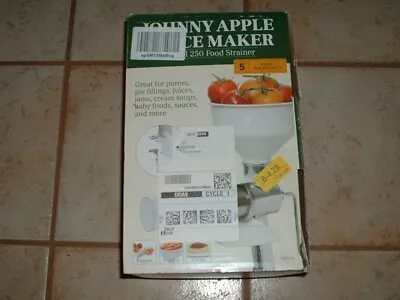 $69.95 • Buy Victorio VKP250 Deluxe Food Strainer Johnny Apple Sauce Maker