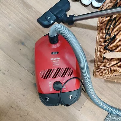 Miele Classic C1 Junior PowerLine Blue Cylinder Vacuum Cleaner • £32