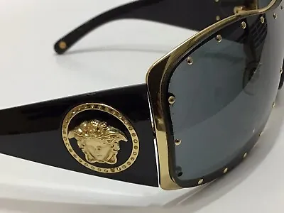 Vintage RARE SPECTACULAR VERSACE Men’s GOLD MEDUSA METAL SUNGLASSES • $249.99