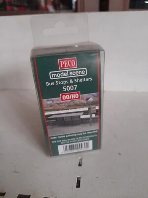 £8 • Buy Peco Bus Stop And Shelter OO Gauge Model Railway PECO5007