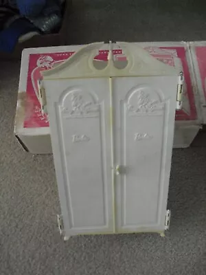 $110 • Buy Rare Vintage 1963 Barbie Suzy Goose Wardrobe In Box 463 467