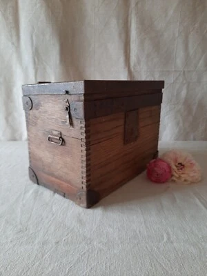 Antique Collectors Box Wood Metal Banded Small Chest Trunk Vintage Dovetail Join • £89.99