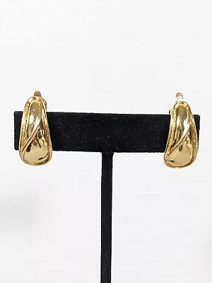 Vintage Trifari Signed Gold Tone Hoop Huggie Drop Clip On Earrings • $10.49