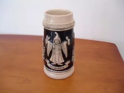 Vintage German Beer Stein - Munchen 3-D 1/2 LITRE 6 1/2  TALL WEST GERMANY 1970s • $24