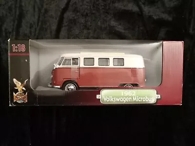 Road Signature Deluxe Edition 1962 Volkswagen Microbus 1/18 • $25.77