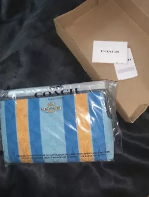£40 • Buy Coach Purse
