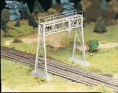 Bachmann-Plasticville U.S.A.(R) Classic Kits -- Signal Bridge (silver) - O • $20.35