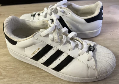 $27 • Buy MENS/YOUTH ADIDAS 'Superstar' US Size 9
