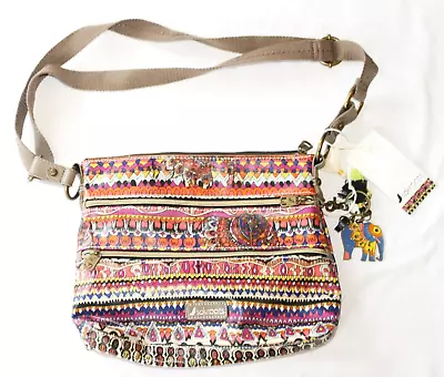 NEW Sakroots SHOULDER BAG Artist Circle Camel Owl POLYVINYL Purse Zipper Pockets • $51.68