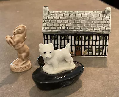 Vtg WADE White Dog Figurine Pencil? HOLDER Village House~rose Tea Horse NICE! • $19.95