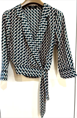 $17.50 • Buy Bershka (Spanish Designer) 3/4 Sleeve X-over Top/Jacket Size S (8/10) EXC