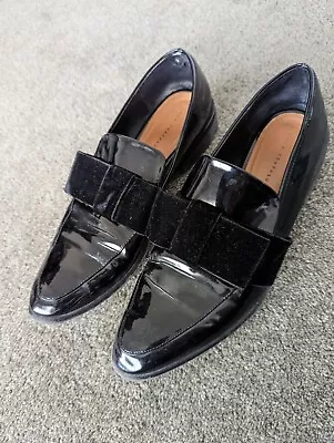 Zara Black Loafers Size 39 • $17.90