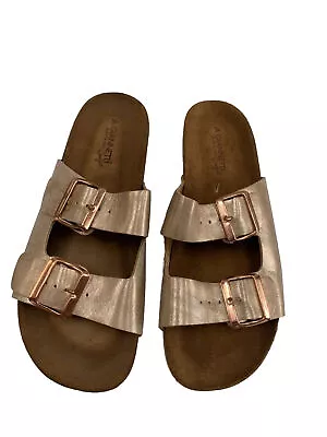 A. Giannetti Buckle Sandals Rose Gold Synthetic Leather Womens  8M Made In Italy • $28