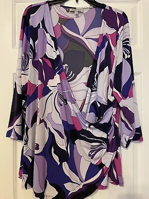 Jennifer Lopez 3/4 Length Sleeve Top - Size 2x - Purple Floral • $9.99