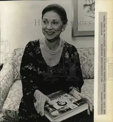 Press Photo Dame Margot Fonteyn During Interview In New York - Tup20695 • $19.99