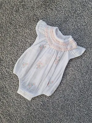 £6.99 • Buy Baby Girls White Romper Outfit 0-3 Months Smocked Embroidered Floral G