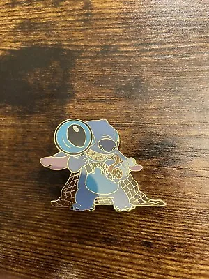 Disney Auctions Stitch Detective Pin LE 500 • $47