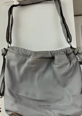 Ladies MICHAEL KORS Handbag Crossbody Pebbled Leather Pearl Gray Shoulder Bag • $0.99